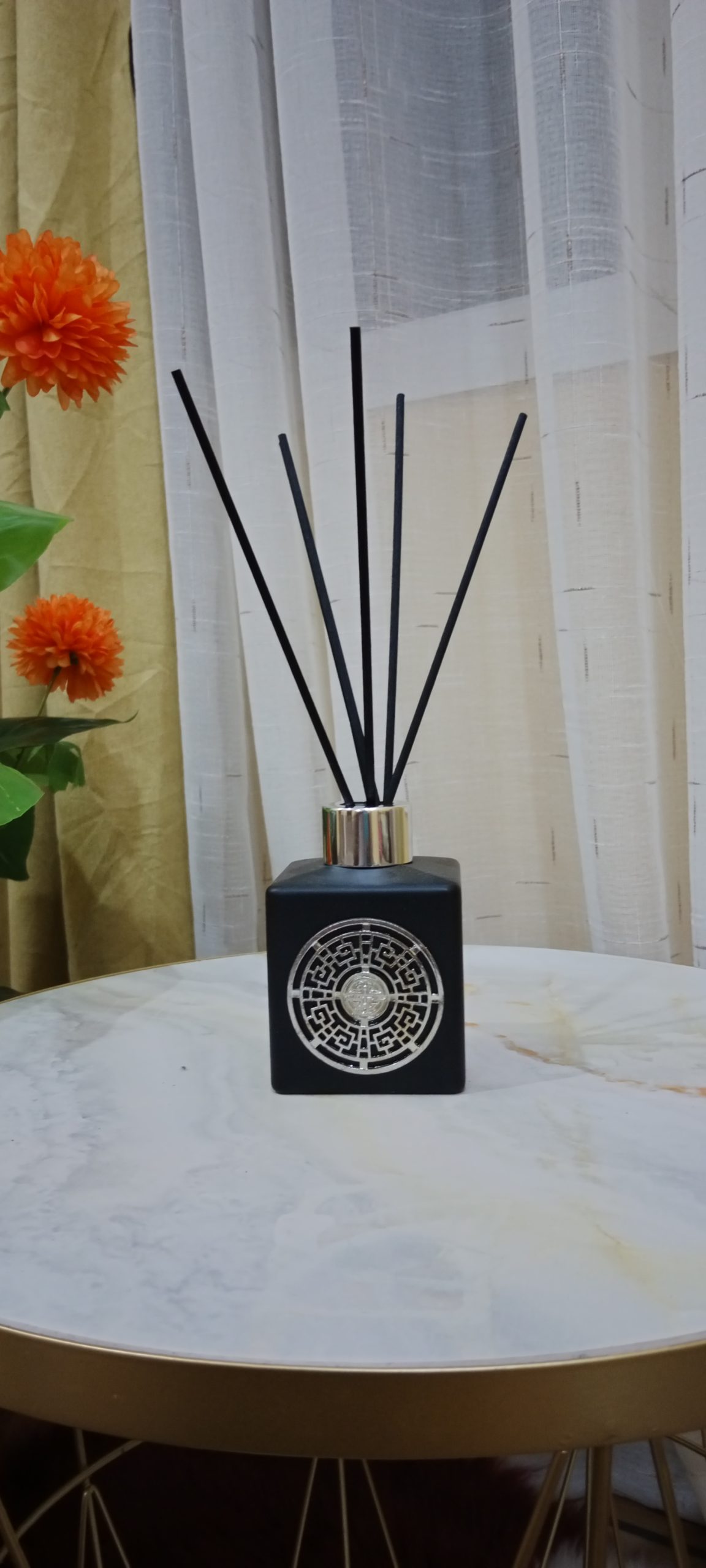 Black Reed diffuser – Chronos Stores